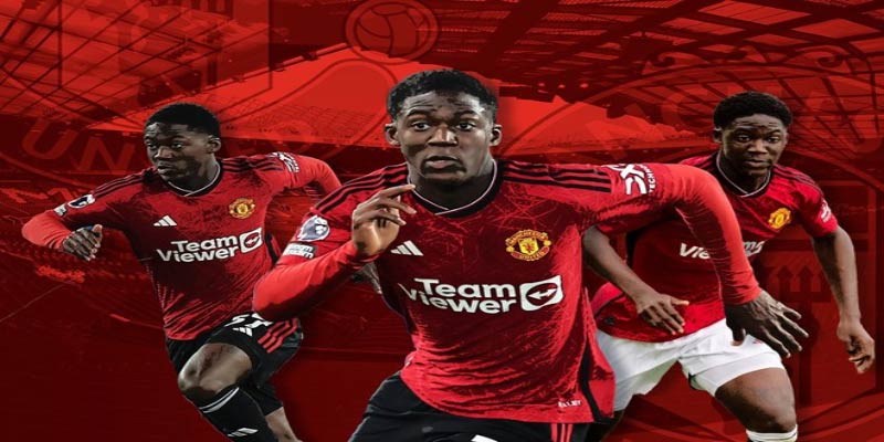 Kobbie Mainoo: The Young Star Ready to Shine at Manchester United